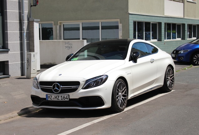 Mercedes-AMG C 63 S Coupé C205