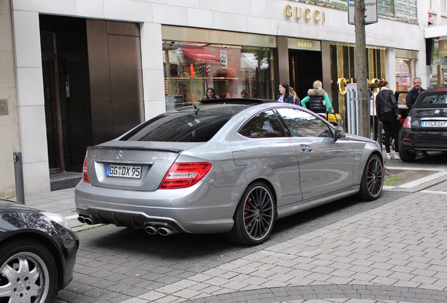 Mercedes-Benz C 63 AMG Coupé