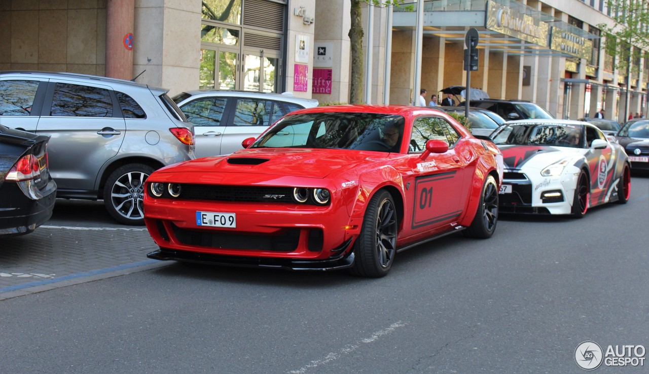 Dodge Challenger SRT Hellcat Prior Design