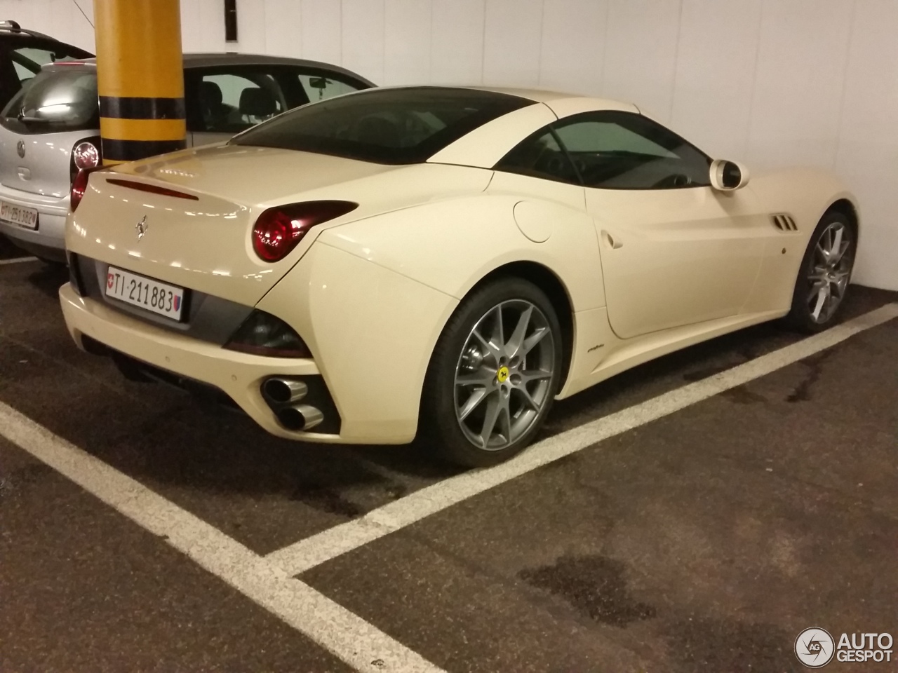 Ferrari California