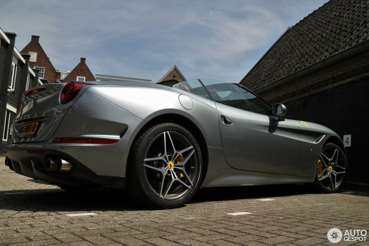 Ferrari California T