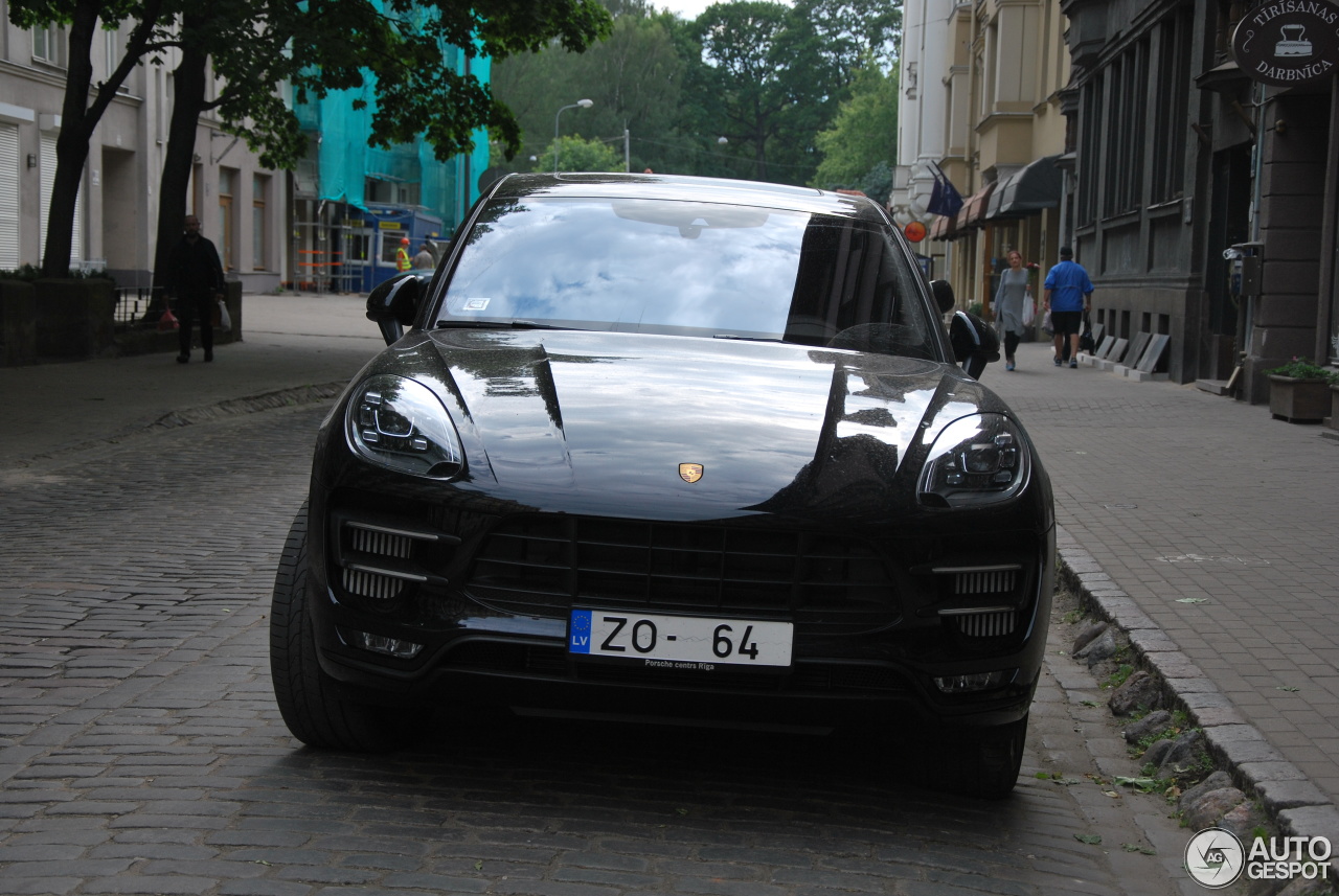 Porsche 95B Macan Turbo