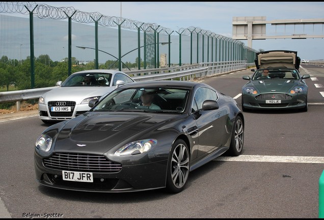 Aston Martin V12 Vantage