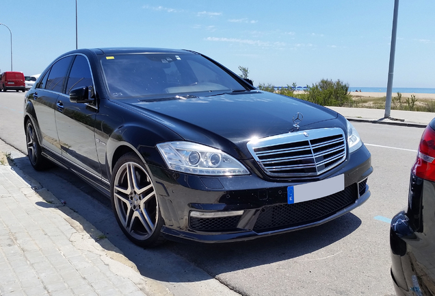 Mercedes-Benz S 65 AMG V221 2010