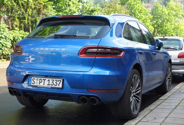 Porsche 95B Macan Turbo