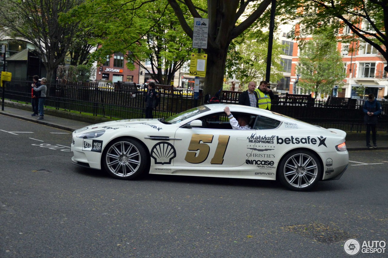 Aston Martin DBS