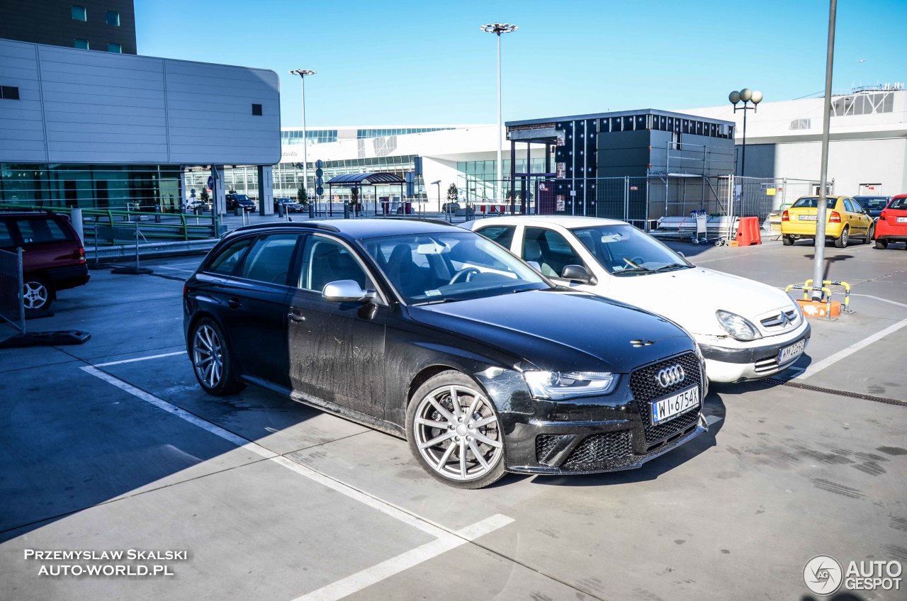 Audi RS4 Avant B8