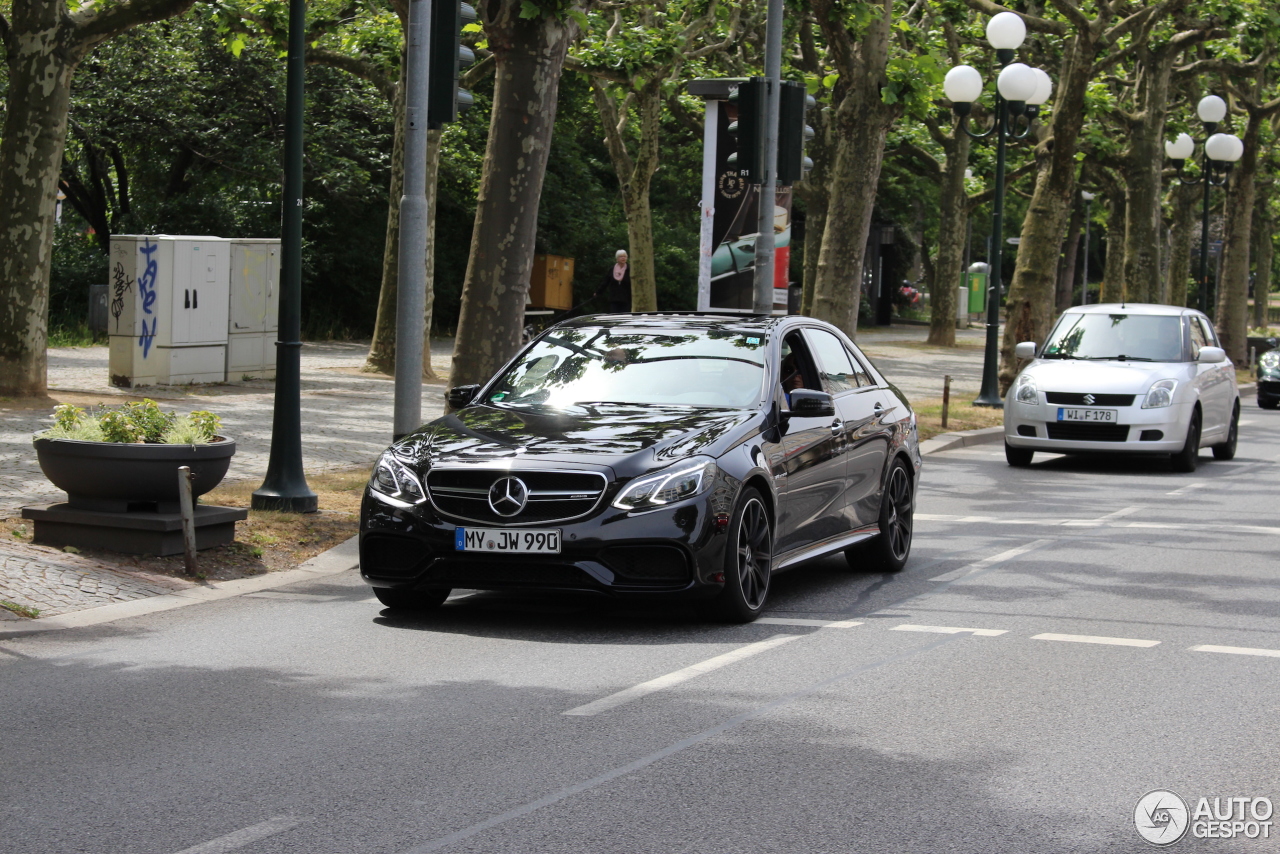 Mercedes-Benz E 63 AMG S W212