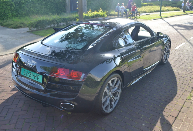 Audi R8 V10