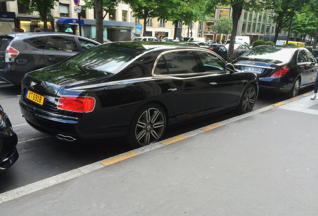 Bentley Flying Spur V8