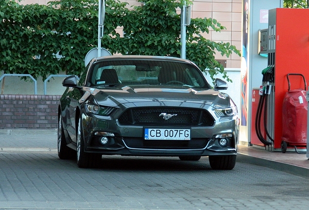 Ford Mustang GT 2015