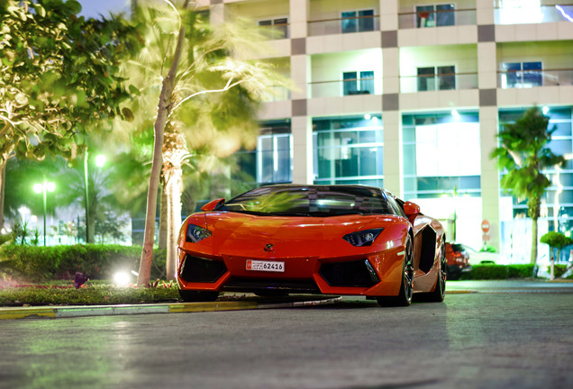 Lamborghini Aventador LP700-4 Roadster