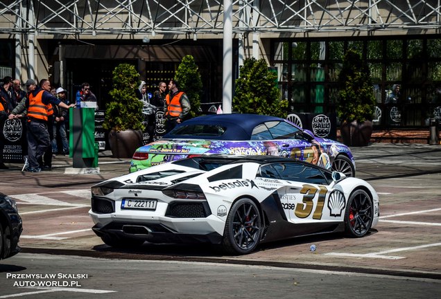 Lamborghini Aventador LP700-4 Roadster