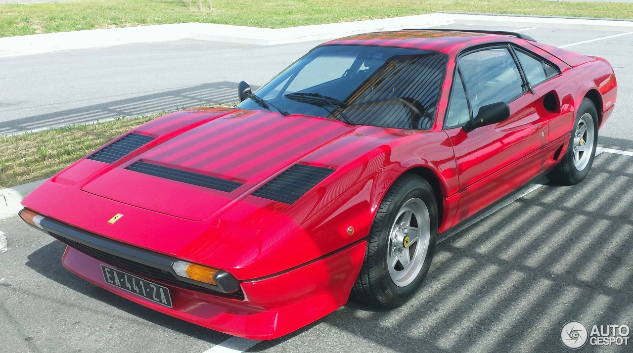 Ferrari 208 GTB Turbo