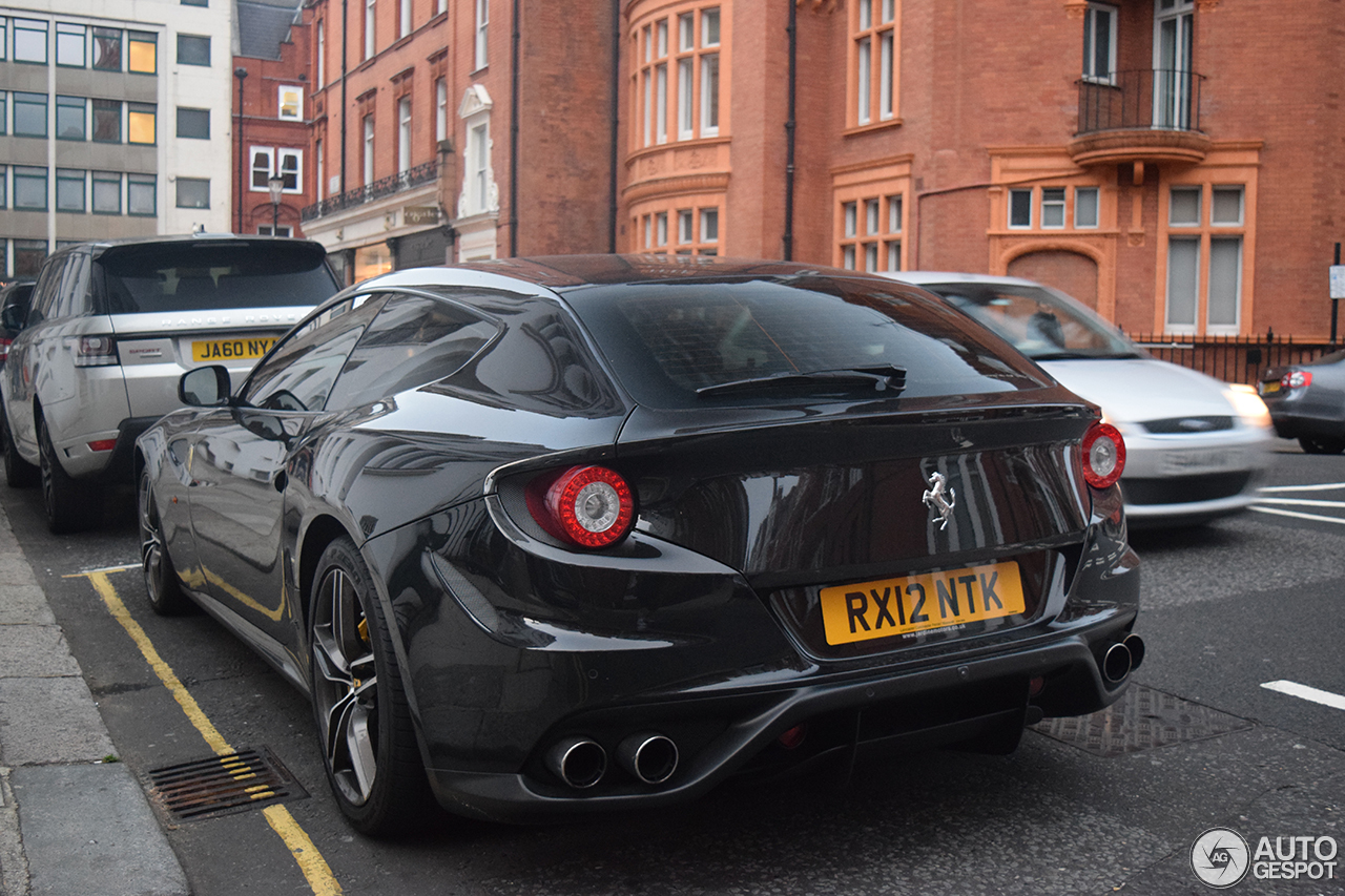 Ferrari FF