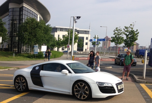 Audi R8 V10