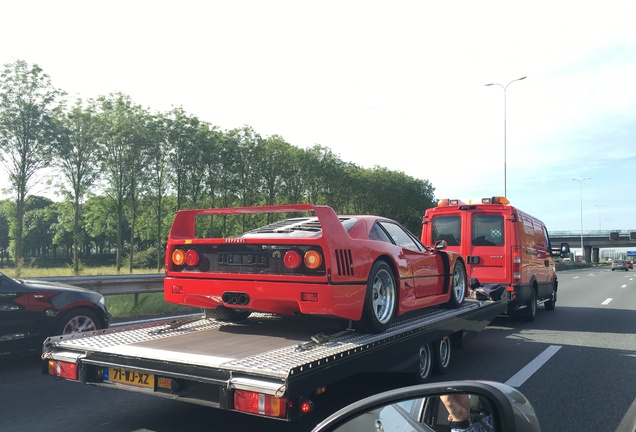 Ferrari F40