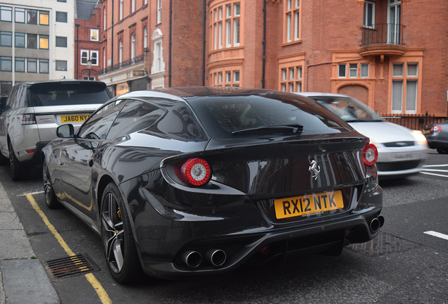 Ferrari FF