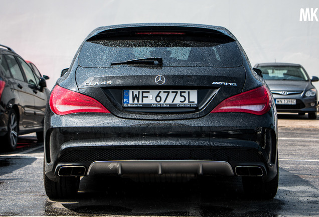 Mercedes-Benz CLA 45 AMG Shooting Brake