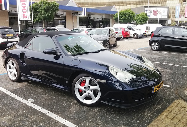 Porsche 996 Turbo Cabriolet