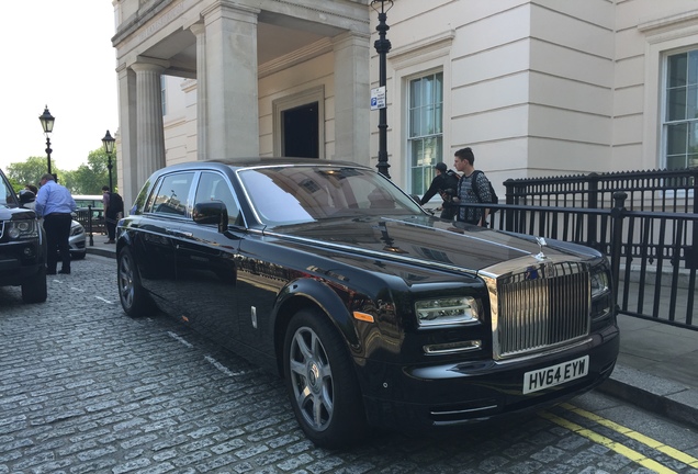 Rolls-Royce Phantom EWB Series II