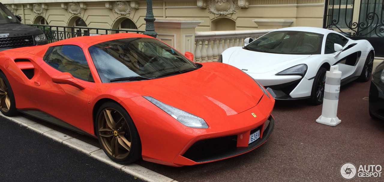 Ferrari 488 Spider