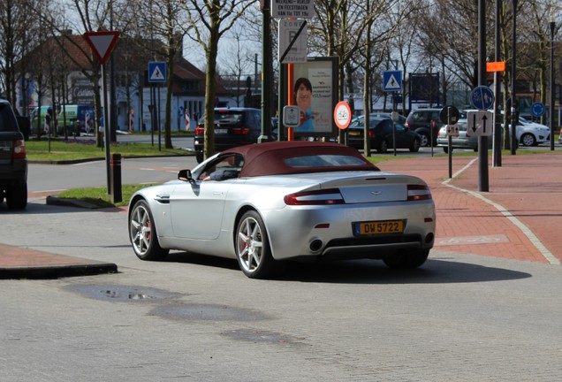 Aston Martin V8 Vantage Roadster