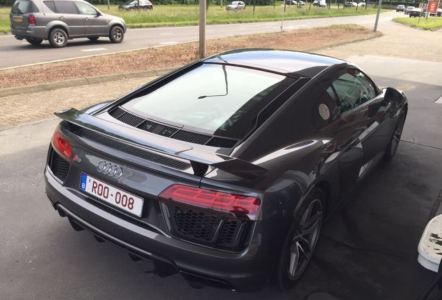 Audi R8 V10 Plus 2015