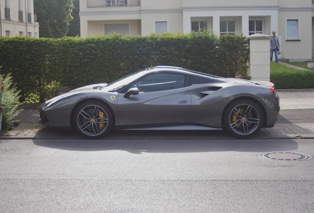 Ferrari 488 Spider