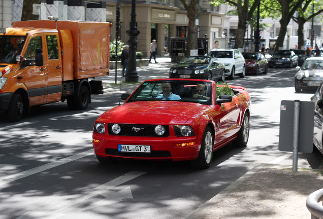 Ford Mustang GT Convertible 45th Anniversary Edition