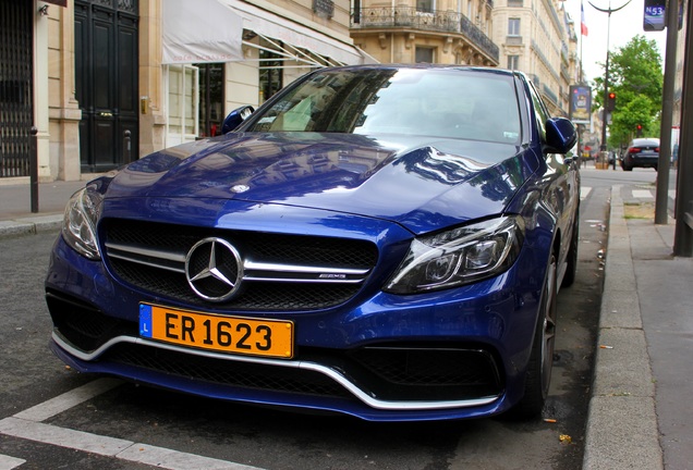 Mercedes-AMG C 63 S W205