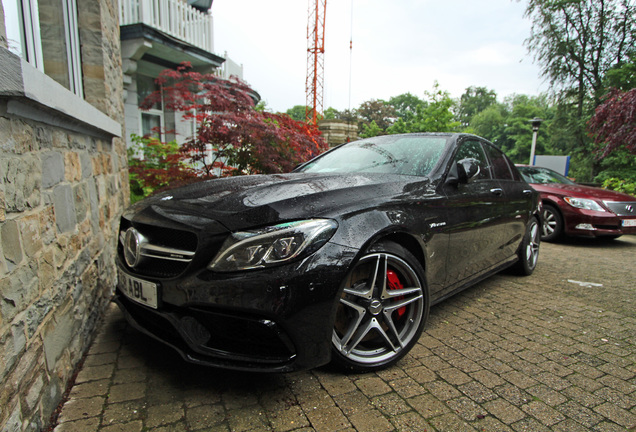 Mercedes-AMG C 63 S W205