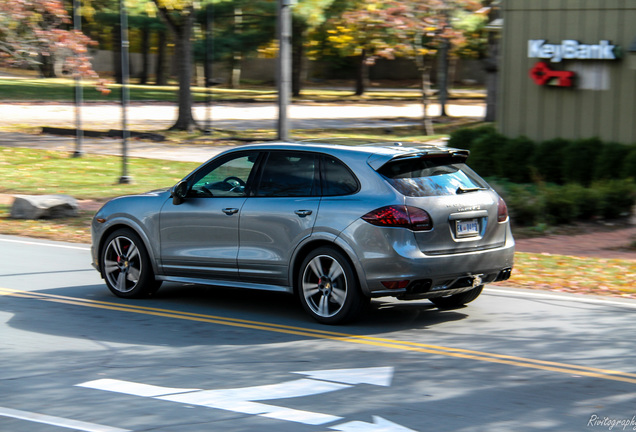 Porsche 958 Cayenne GTS