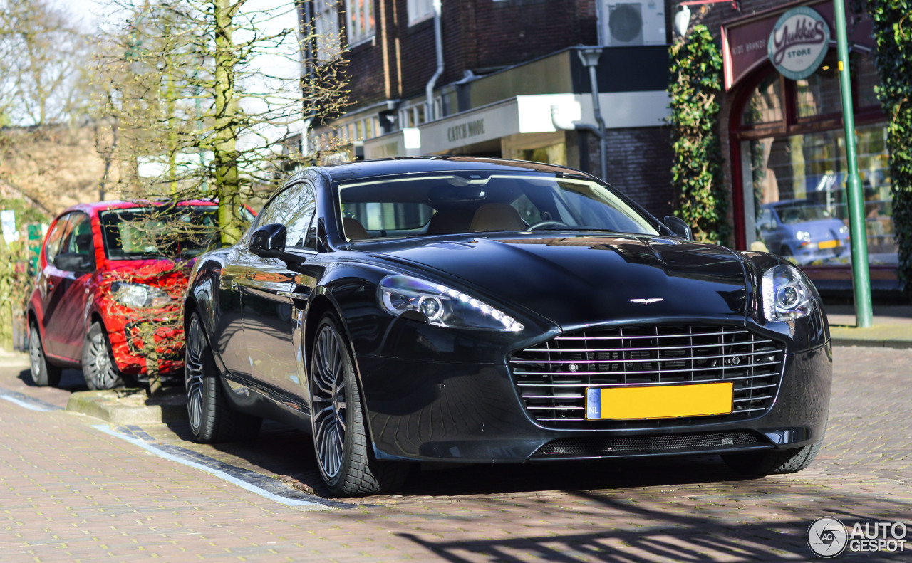 Aston Martin Rapide S