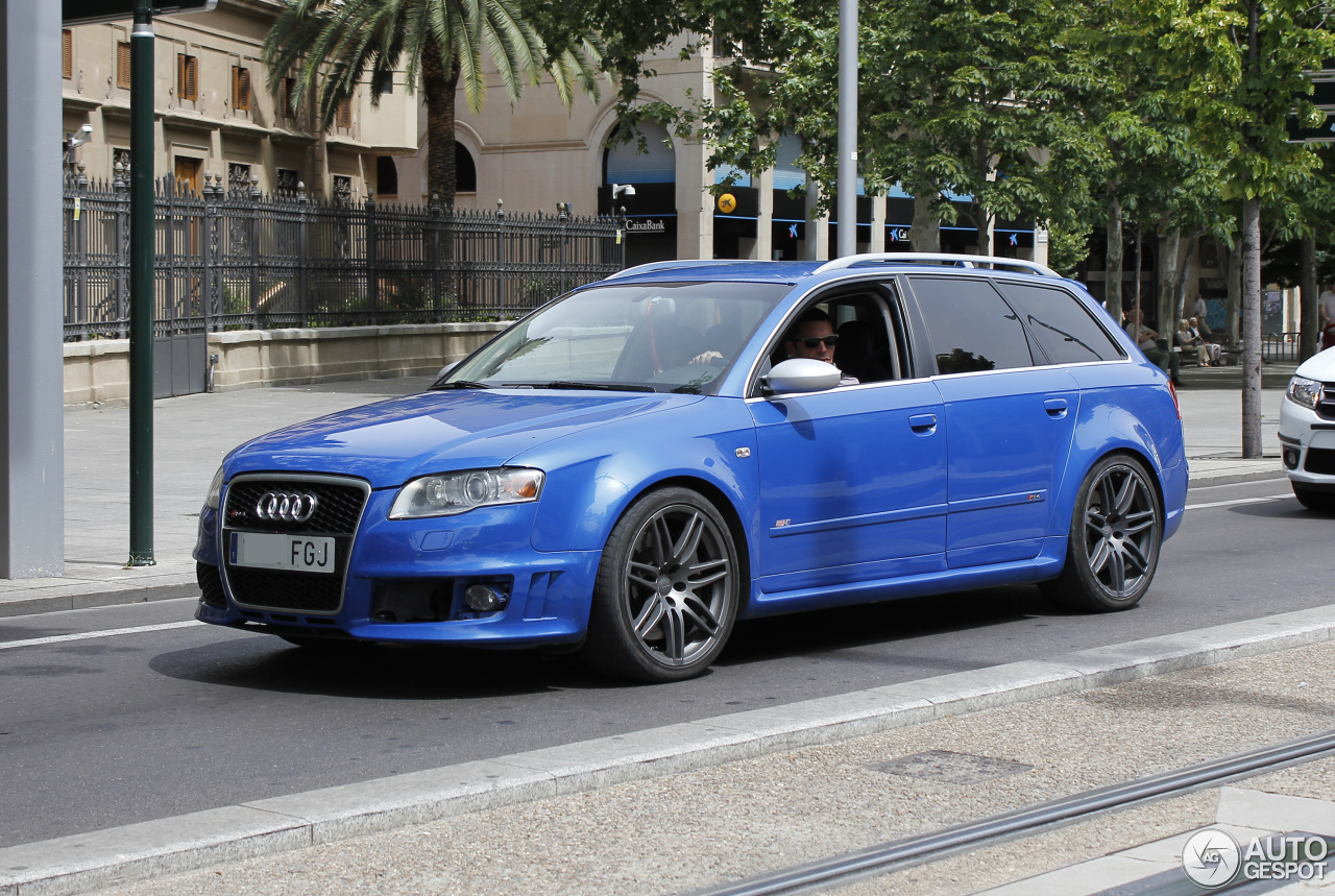 Audi RS4 Avant B7