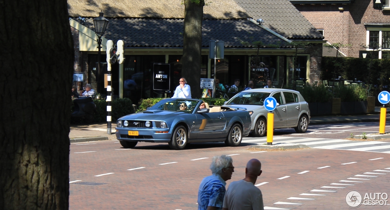 Ford Mustang GT Convertible