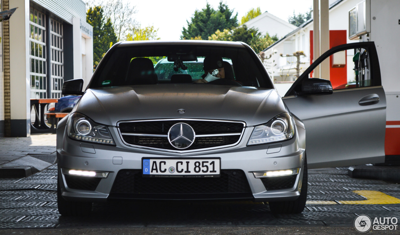 Mercedes-Benz C 63 AMG W204 2012