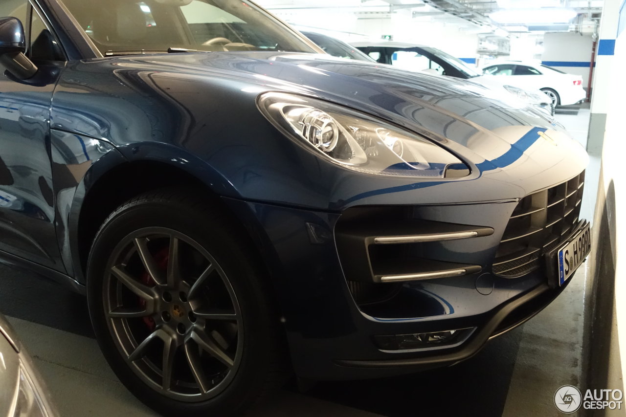 Porsche 95B Macan Turbo