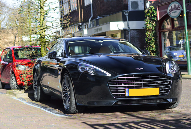 Aston Martin Rapide S