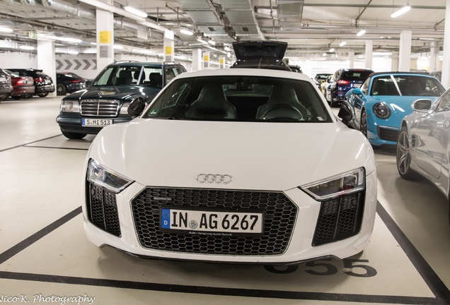 Audi R8 V10 Plus 2015