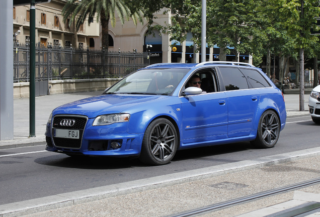 Audi RS4 Avant B7