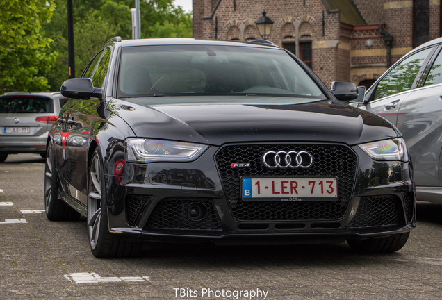 Audi RS4 Avant B8