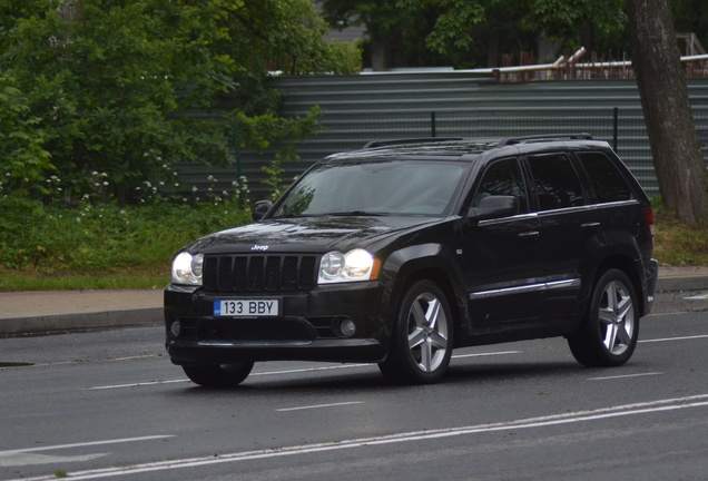 Jeep Grand Cherokee SRT-8 2005