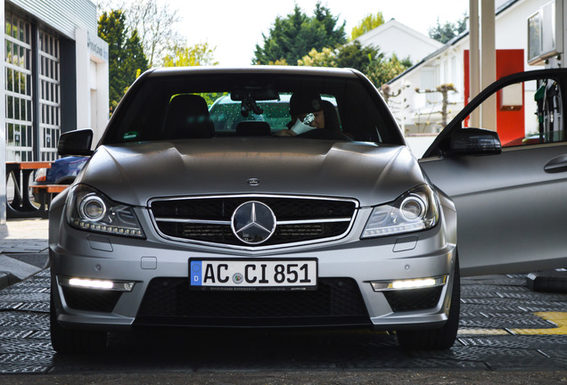 Mercedes-Benz C 63 AMG W204 2012