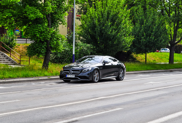 Mercedes-Benz S 63 AMG Coupé C217