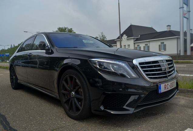 Mercedes-Benz S 63 AMG V222