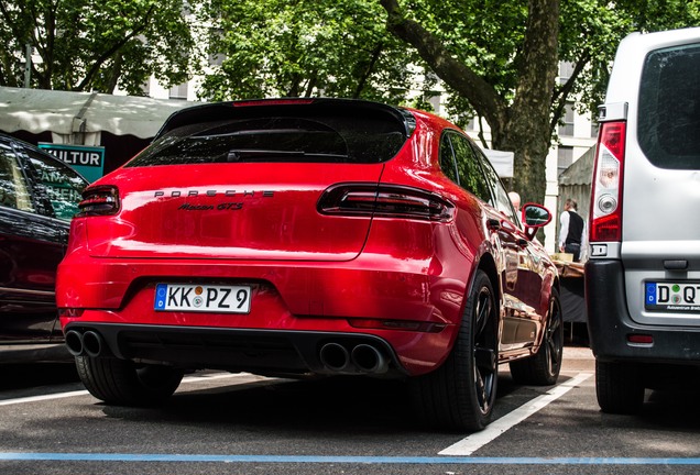 Porsche 95B Macan GTS