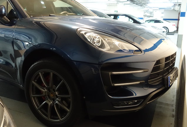 Porsche 95B Macan Turbo