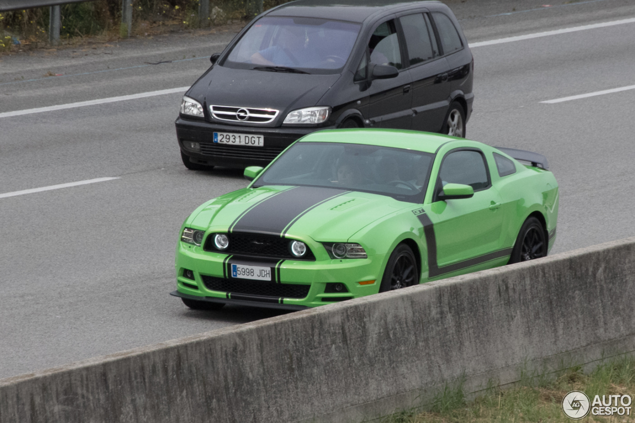 Ford Mustang GT 2013