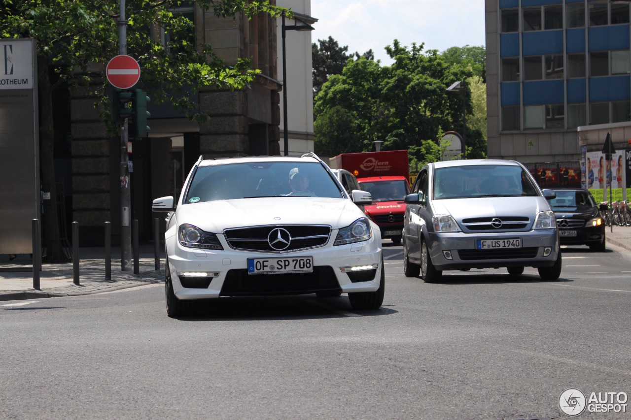 Mercedes-Benz C 63 AMG Estate 2012